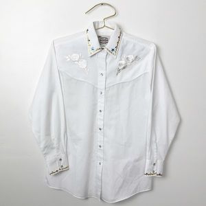 Country Charmers Embroidered Button Down Shirt